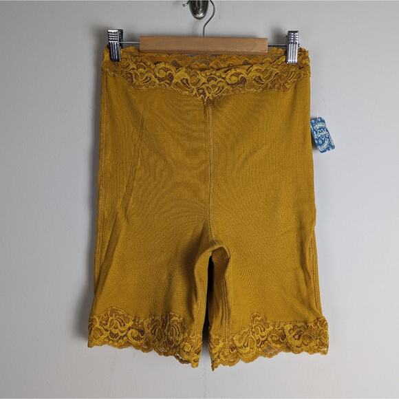 Free People Harlow Bike Shorts In Hawaii Honey Gold Size Medium New - Picture 8 of 10